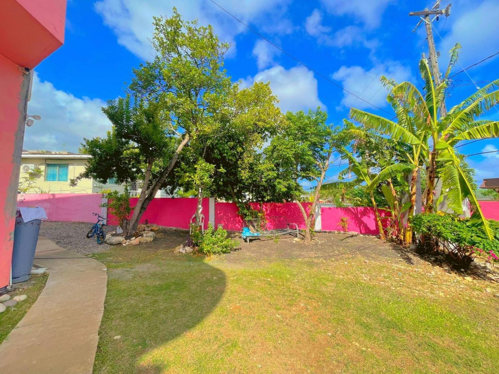 A Taste Of Jamaica Lavern'S Place Ocho Rios Exterior photo